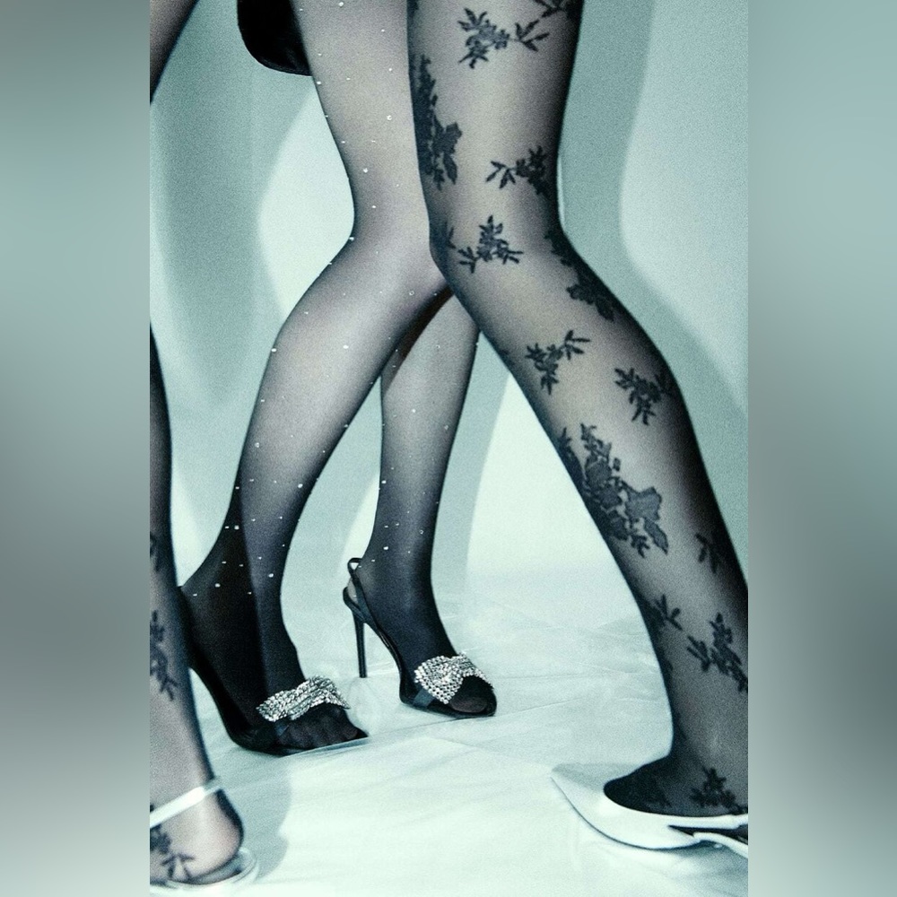 Zara floral embroidery tights